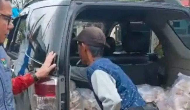 BGN Kerahkan Dapur Gizi untuk Bantu Ribuan Warga Terdampak Banjir di Solok