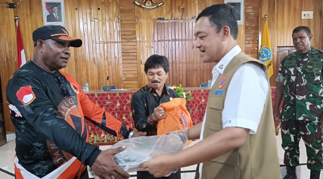 BNPB Pastikan Penanganan Gempa Nabire, Deputi Budi Irawan Ungkap Kondisi Terkini di Lapangan BNPB Pastikan Penanganan Gempa Nabire, Deputi Budi Irawan Ungkap Kondisi Terkini di Lapangan