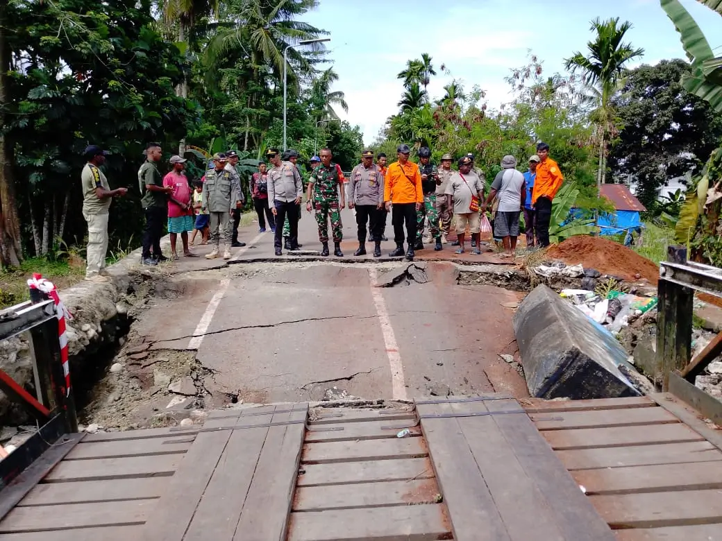 BNPB Rilis Perkembangan Bencana di Indonesia, Gempa Nabire dan Banjir Kalbar Jadi Sorotan