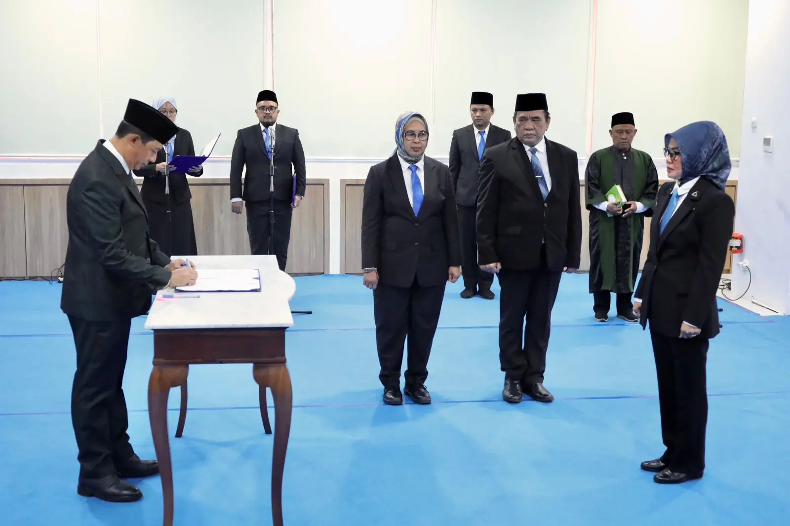 Kepala BNPB Lantik Andi Eviana, Tegaskan Pentingnya Penguatan Logistik Bencana