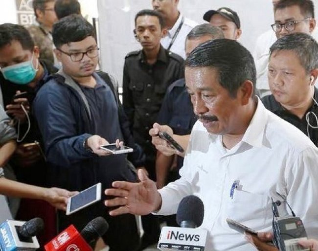 Gaji Pilot Asing Lion Air sebesar US$ 9.000 Gaji Pilot Asing Lion Air sebesar US$ 9.000
