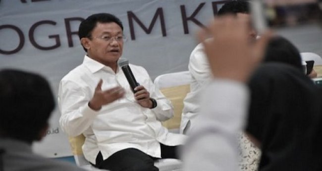 Memupuk Pendidikan Karakter Saat Belajar di Rumah Memupuk Pendidikan Karakter Saat Belajar di Rumah