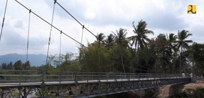 Kementerian PUPR Bangun 134 Jembatan Gantung Tahun 2018