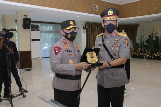 Gelar Sertijab Pejabat Utama dan 10 Kapolres IrjenPolFadilImran