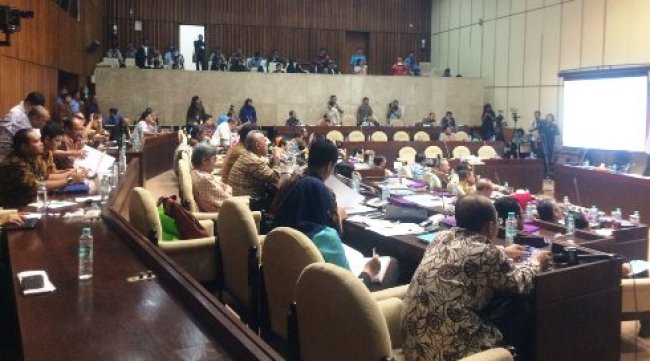 DPR Minta Kemendagri Siapkan Suket untuk Pemilih Pemula