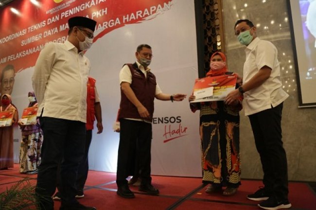 Mensos: SDM PKH Harus Punya Target Graduasi Penerima Manfaat