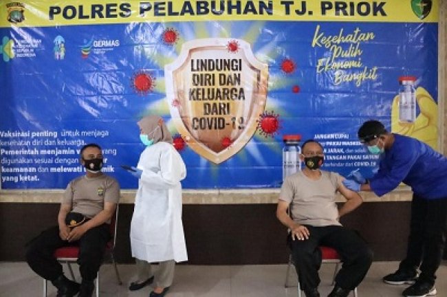 Kapolres Pelabuhan Tanjung Priok AKBP Putu Kholis