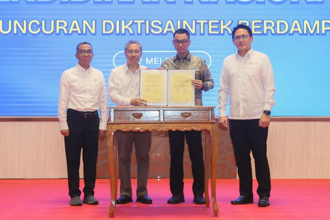 PLN,DirekturUtamaPLNDarmawanPrasodjo