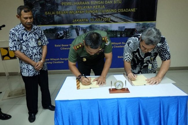 Kementerian PUPR - TNI Kerja Sama Pemeliharaan Sungai dan Situ di Jabodetabek