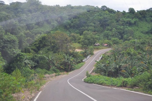 Tahun Ini, Jalan Lingkar Pulau Babar Akan Tersambung Seluruhnya 