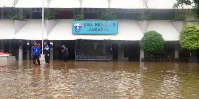 Jakarta Banjir, Ahok dan Pendukungnya Diminta Jangan Sombong