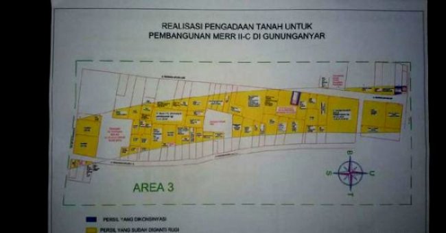 Wali Kota Surabaya Tri Rismaharini merr Kadis PU Binamarga dan Pematusan Kota Erna Purnawati