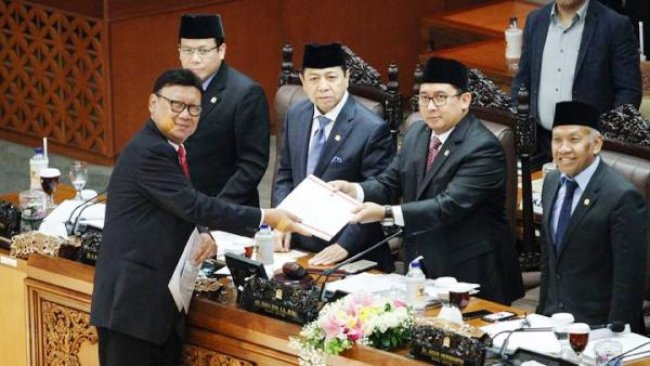 Mendagri Tjahjo : Pemerintah Terbuka terhadap Usulan Revisi Perpu Ormas mendagri tjahjo kumolo