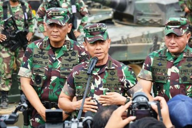 3300 Prajurit Asah Kemampuan Tempur Di Batu Raja