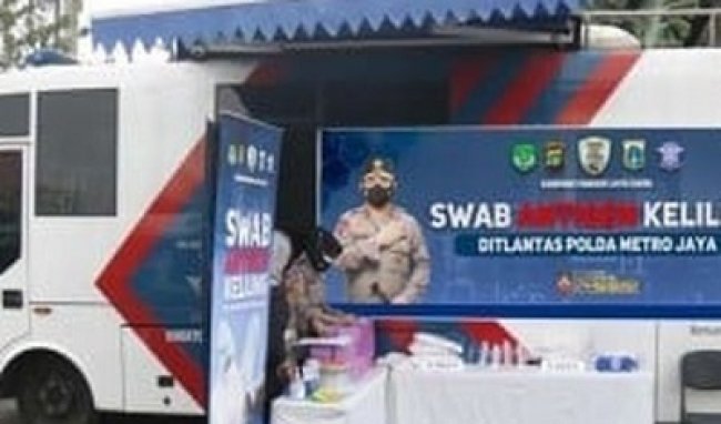 Ditlantas PMJ Luncurkan Bus Swab Antigen Keliling