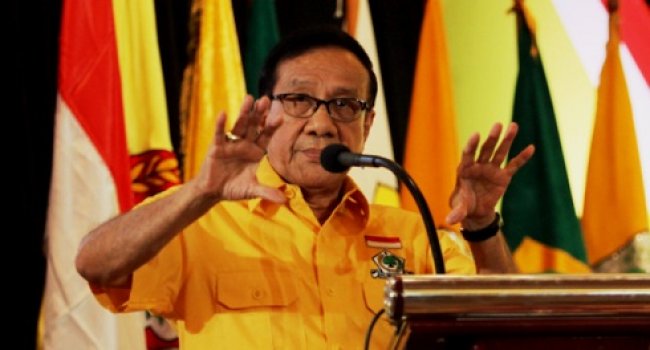 Setya Novanto Tersangka, Akbar Tandjung : Golkar Harus Mengambil Langkah Strategis