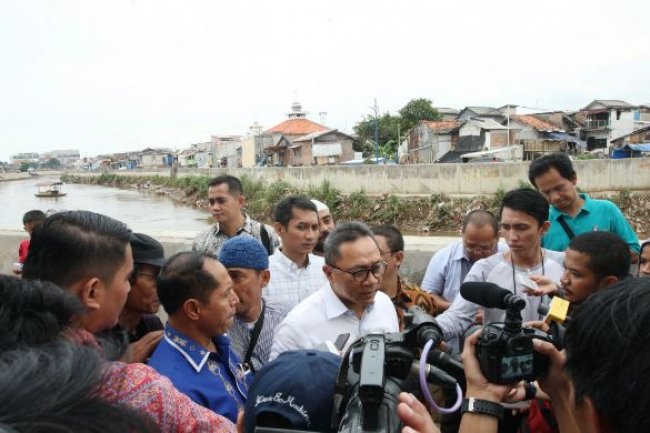 mpr penggusuran ciliwung pbb