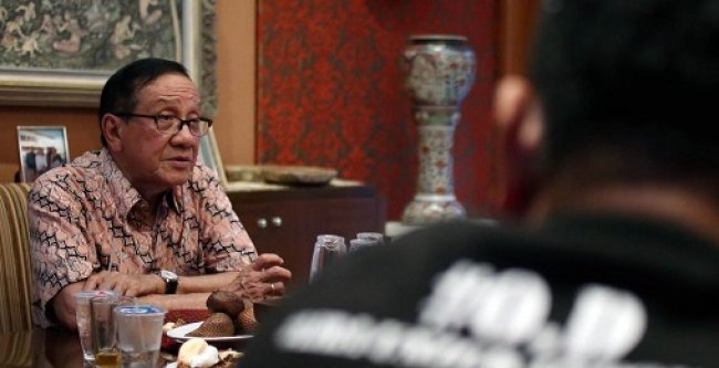 Akbar Tandjung Airlangga Hartarto golkar