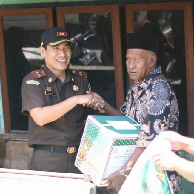 Taufik,djalal 