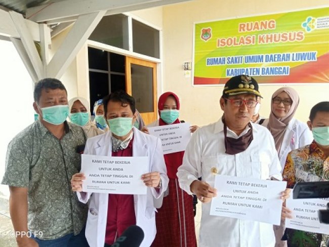 Bupati Banggai Herwin Yatim