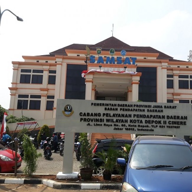 Kanit Samsat Cinere-Depok, AKP Resi Ratuleni 