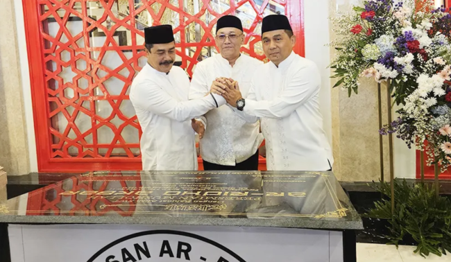 Menteri Agus Andrianto dan Komjen Karyoto Resmikan Mushollah Ar Ridho Akbar di Tangerang