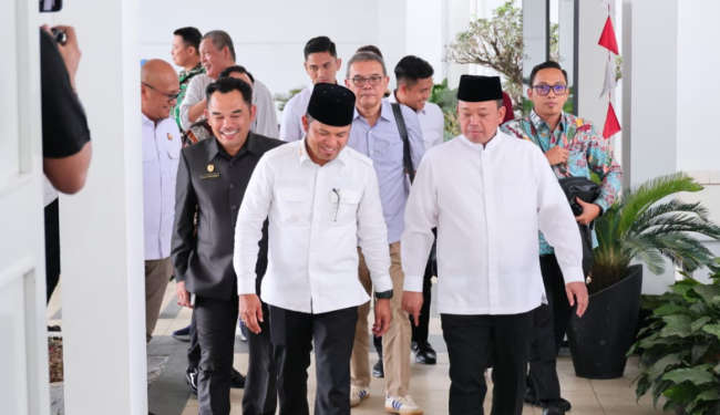 Rapatkan Barisan Kepala Daerah Se-Kaltim, Menteri Nusron: Solusi Penyelesaian Masalah Pertanahan Harus Berbasis Kemanusiaan