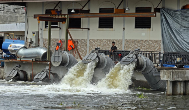 BNPB Bentuk Satgas Khusus Pompanisasi Banjir Kota Semarang dan Jawa Tengah