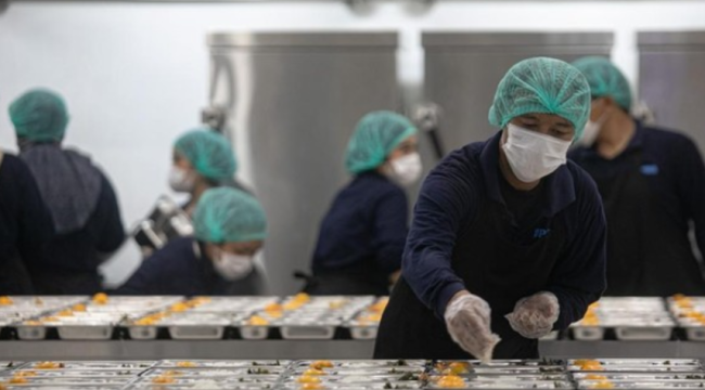 BGN Tegaskan Wajib Pakai Pangan Lokal dalam Pelaksanaan Program MBG di Manokwari