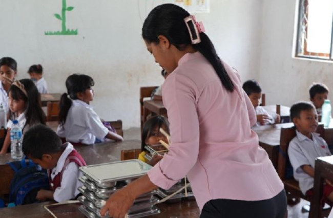 Program MBG Jadi Penyangga Harapan Siswa di Desa Miskin Wee Pangali