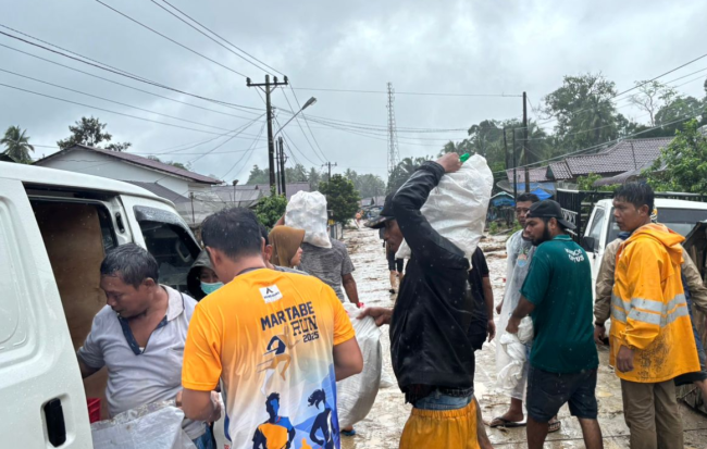 Terjang Akses Terputus, Dua SPPG Tapsel Kirim Ribuan MBG untuk Korban Banjir