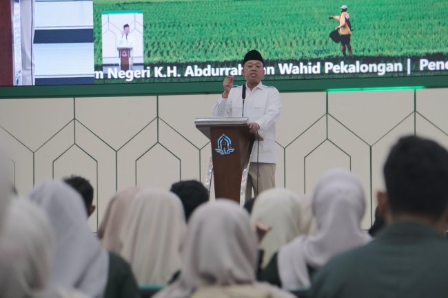 Menteri ATR/BPN Nusron Wahid Terjunkan 500 Mahasiswa UIN Pekalongan dalam KKN Tematik Ekoteologi dan Pertanahan