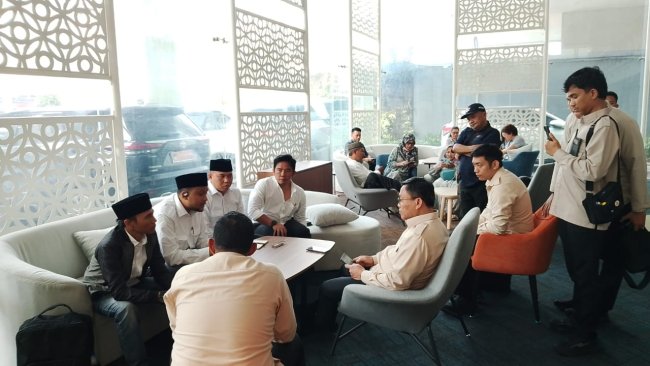 Unjuk Rasa Rollback MBG: Wakil Kepala Sony Ajak Diskusi Cari Solusi