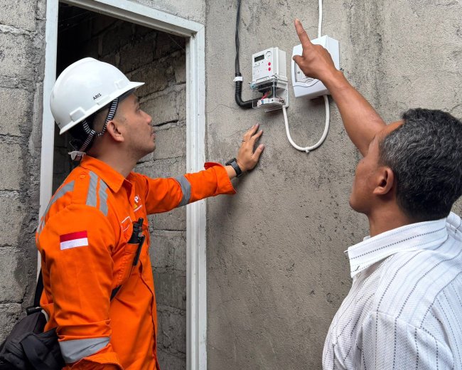 Light Up The Dream, Program Donasi Pegawai PLN Nyalakan 33 Ribu Lebih Sambungan Listrik Gratis Bagi Keluarga Kurang Mampu
