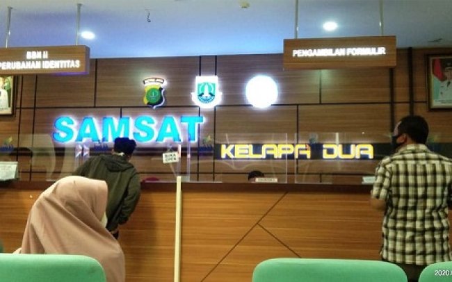 Kanit Samsat Kelapa Dua, AKP Resi Ratuleni