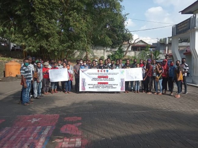 Mahasiswa asal Papua yang terdiri dari empat rukun wilayah adat Ha Anim  itu berasal dari  Merauke, Boven Digoel, Mappi dan Asmat  menyatakan menolak Otonomi Khusus (Otsus) Jilid 2 di Papua dan Papua Barat serta menolak calon Bupati Non Papua.