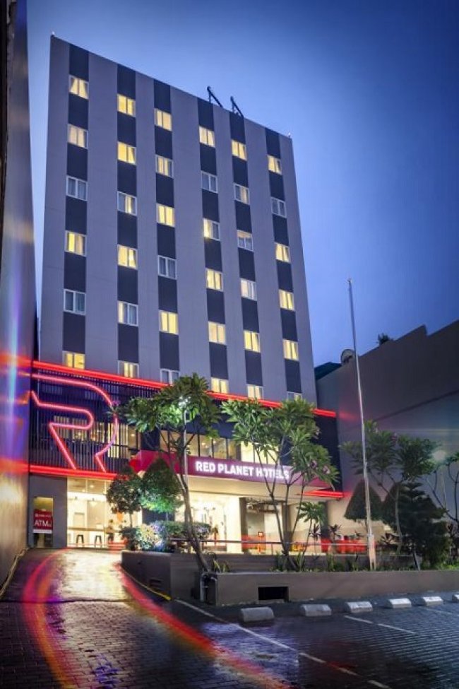 RedPlanetHotel Indonesia