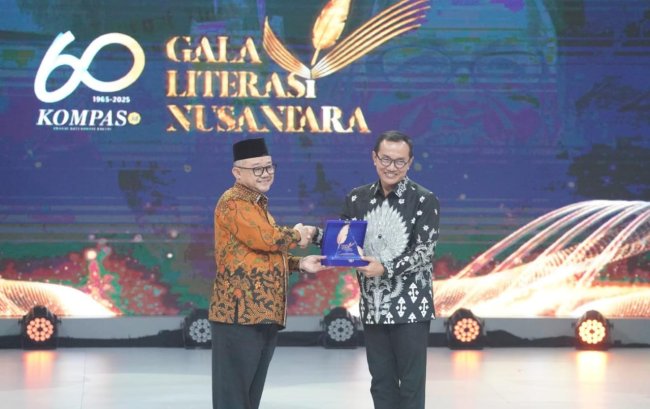 Keandalan dan Keterjangkauan Listrik Hadirkan Multiplier Effect bagi Masyarakat, PLN Raih Apresiasi Literasi Nusantara 2025