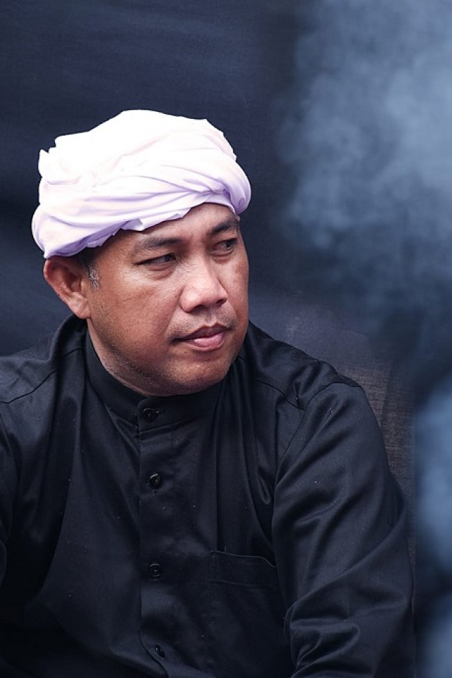 Bupati Kabupaten Tulang Bawang Barat Umar Ahmad