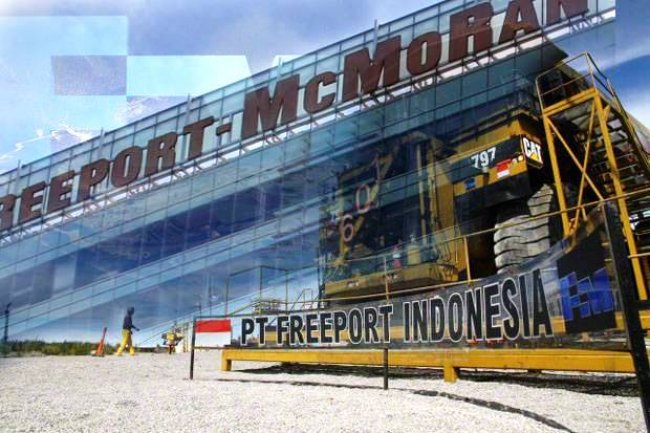 PT Freeport Indonesia jokowi Kontrak Karya KK Izin Usaha Pertambangan Khusus IUPK Mahkamah Arbitrase Internasional Menteri Energi Sumber Daya Mineral ESDM Ignasius Jonan