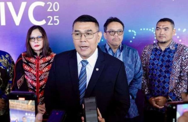 Jembatan Dialog Pertanahan dan Tata Ruang, Wamen Ossy Ajak Publik Kunjungi Booth ATR/BPN di ICI 2025
